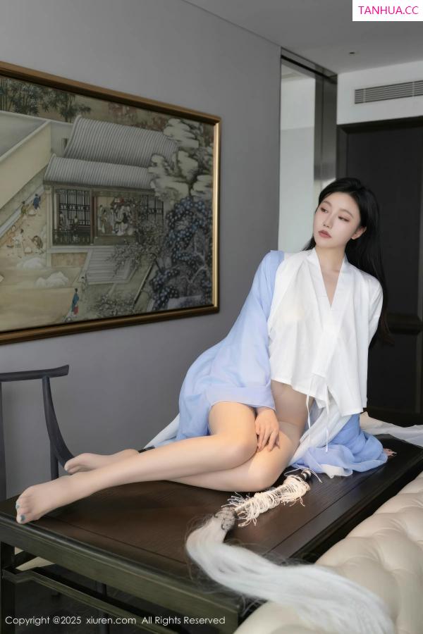 安然Maleah  [XiuRen]高清写真图 2025.12.30 No.11178 安然anran 道姑装扮第26张图片
